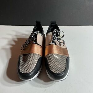 Stylish Men's Sneakers in Black and Brown